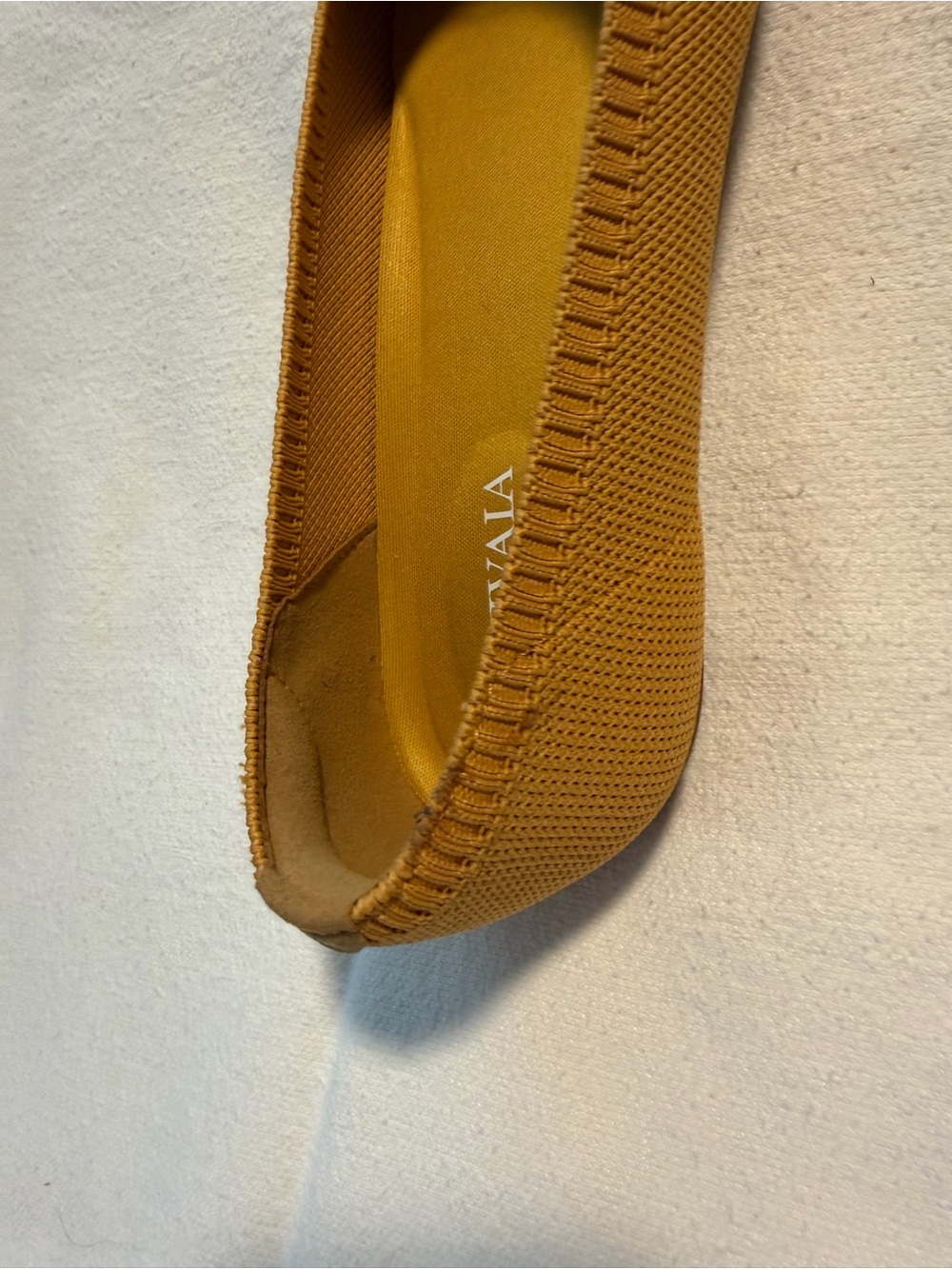 Pointed Knit Ballet Flats - Mustard Yellow - Vivaia size 37 (6.5) Aria 5 - Picture 7 of 7